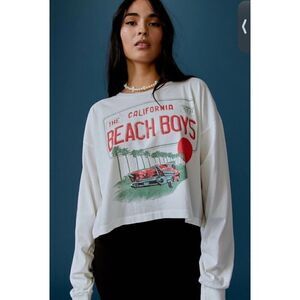 Daydreamer Beach Boys License Plate Crop Long Sleeve Tee Vintage White Sz M